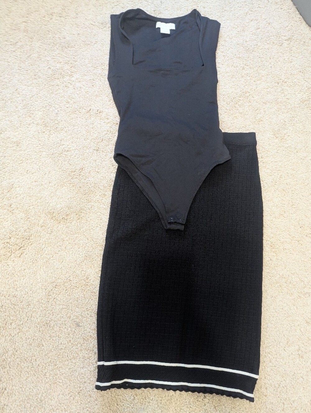 House Of Harlow 1960 Bodysuit/Skirt